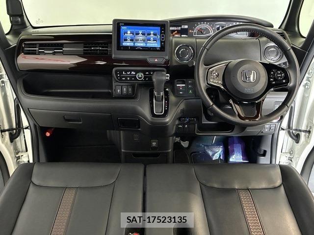 Honda N BOX CUSTOM 2022-10 7618577-1