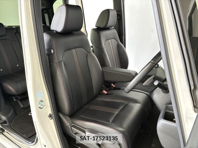 Honda N BOX CUSTOM 2022-10 7618577-8