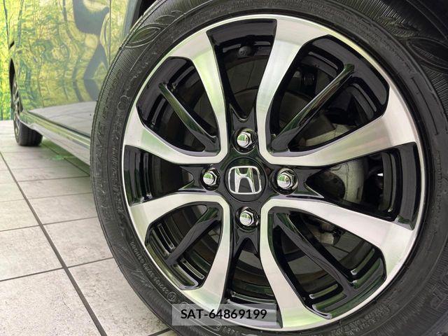 Honda N BOX CUSTOM 2024-03 7618566-12