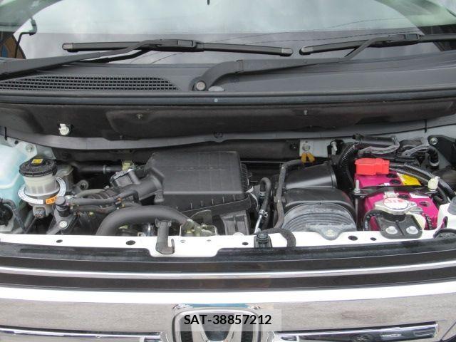 Honda N BOX CUSTOM 2021-01 7618604-10