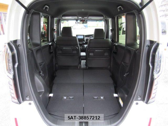 Honda N BOX CUSTOM 2021-01 7618604-16