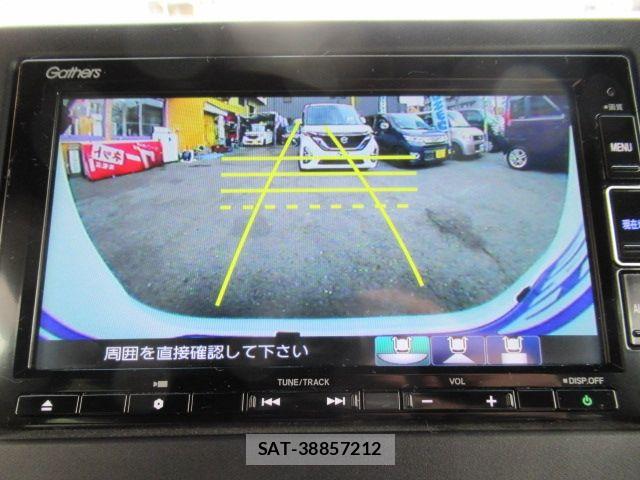Honda N BOX CUSTOM 2021-01 7618604-22