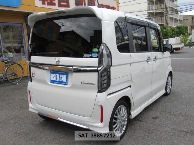 Honda N BOX CUSTOM 2021-01 7618604-2