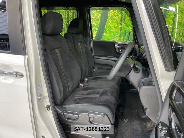 Honda N BOX CUSTOM 2020-04 7618643-7