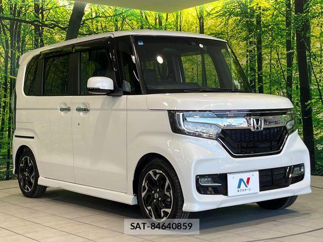 Honda N BOX CUSTOM 2020-02 7618591-15