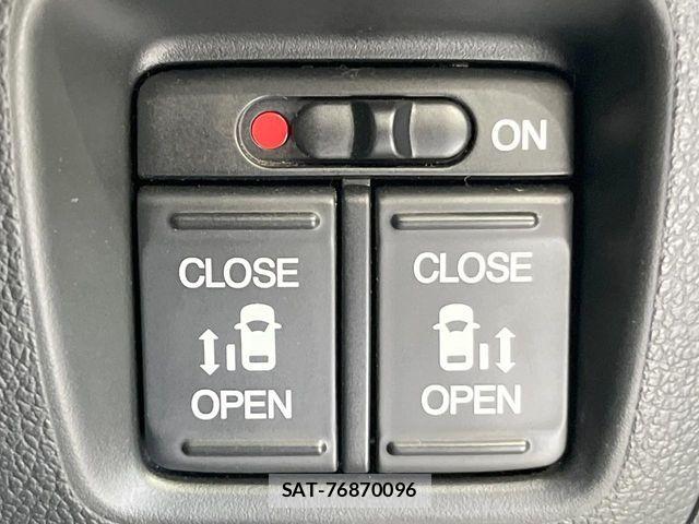 Honda N BOX CUSTOM 2014-02 7618669-4