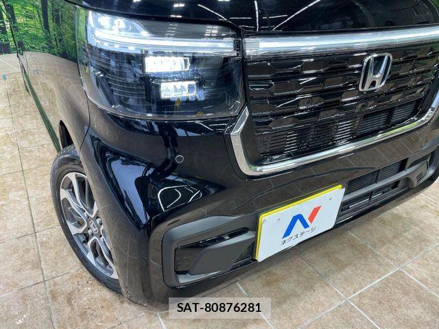 Honda N BOX CUSTOM 2024-11 7618584-11