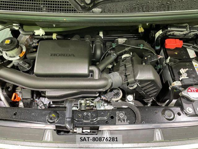 Honda N BOX CUSTOM 2024-11 7618584-17