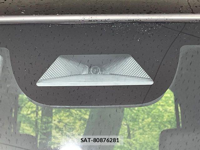 Honda N BOX CUSTOM 2024-11 7618584-4