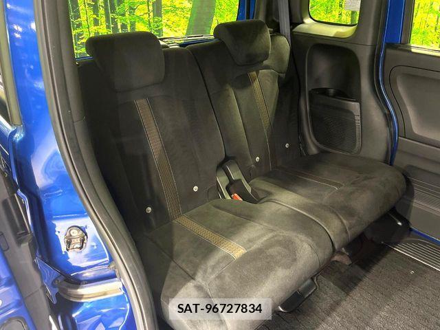 Honda N BOX CUSTOM 2018-04 7618648-9