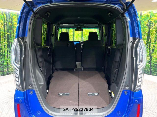 Honda N BOX CUSTOM 2018-04 7618648-10