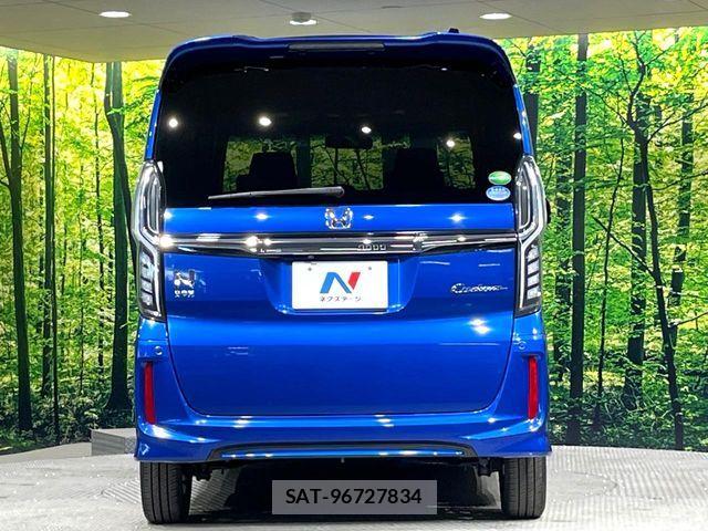 Honda N BOX CUSTOM 2018-04 7618648-14
