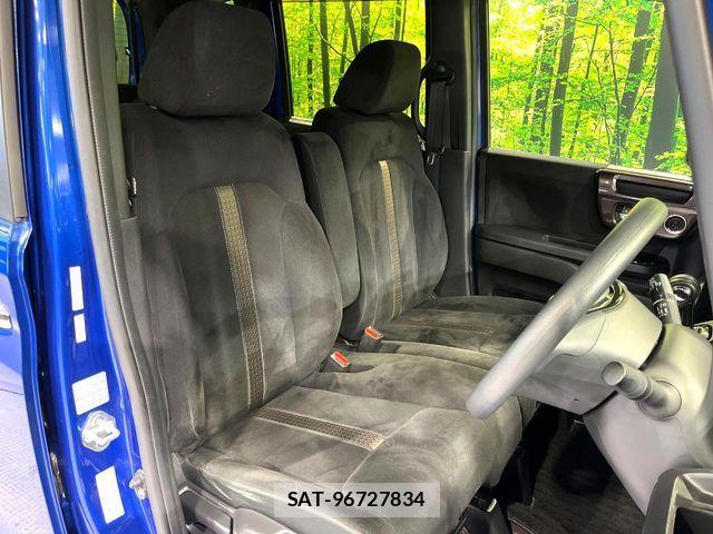 Honda N BOX CUSTOM 2018-04 7618648-8