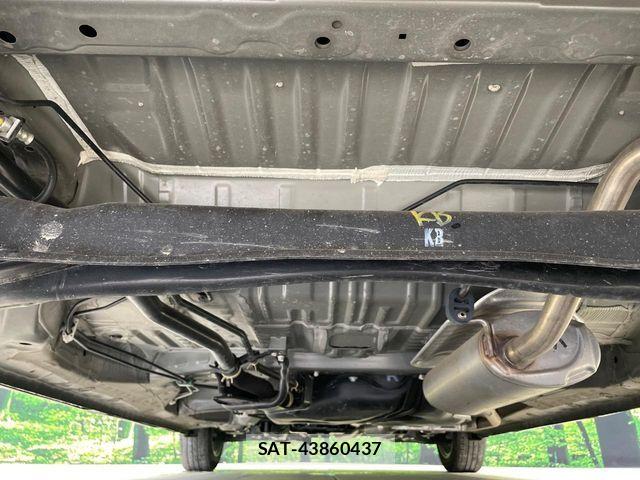 Honda N BOX CUSTOM 2023-10 7618592-18