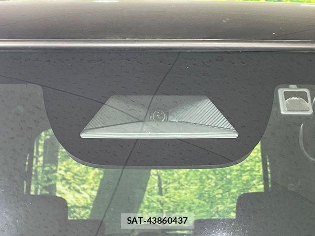 Honda N BOX CUSTOM 2023-10 7618592-4