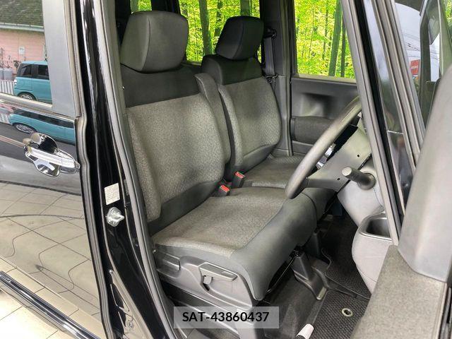 Honda N BOX CUSTOM 2023-10 7618592-8