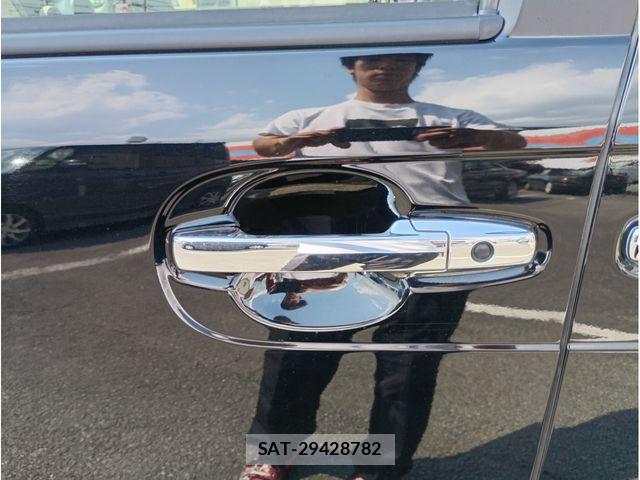 Honda N BOX CUSTOM 2017-05 7618659-9