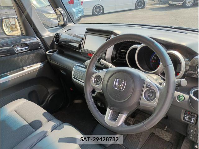 Honda N BOX CUSTOM 2017-05 7618659-12