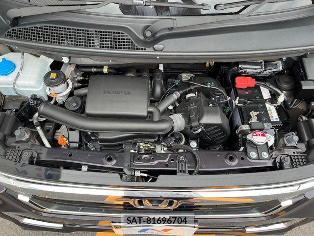 Honda N BOX CUSTOM 2023-02 7618634-17