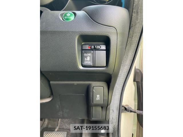 Honda N BOX CUSTOM 2013-02 7618680-16