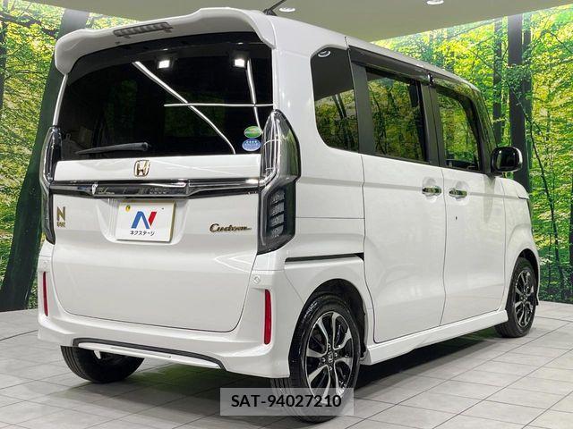 Honda N BOX CUSTOM 2018-11 7618662-16