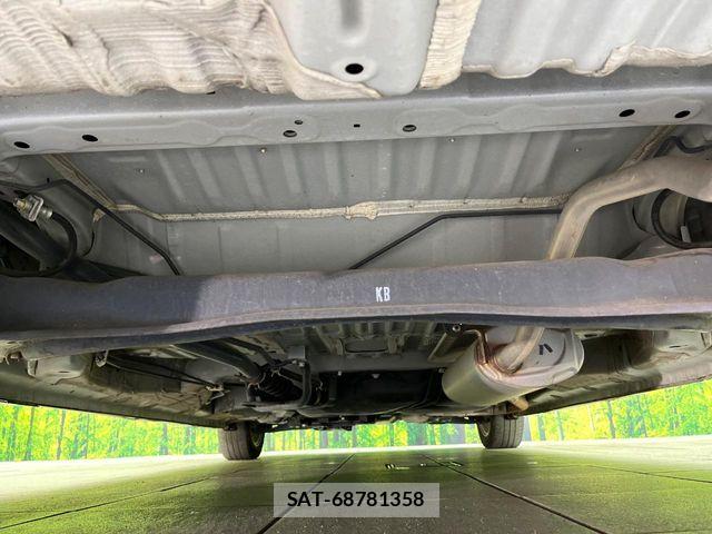 Honda N BOX CUSTOM 2023-01 7618621-18