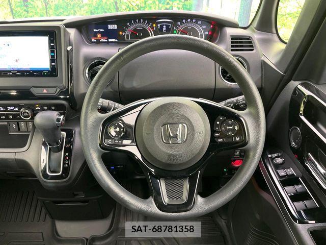 Honda N BOX CUSTOM 2023-01 7618621-7