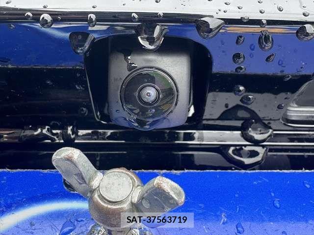Honda N BOX CUSTOM 2026-04 7618586-9