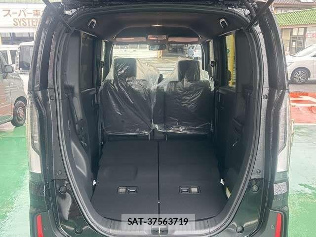 Honda N BOX CUSTOM 2026-04 7618586-11