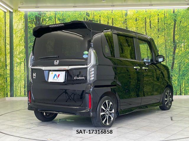 Honda N BOX CUSTOM 2018-03 7618649-16