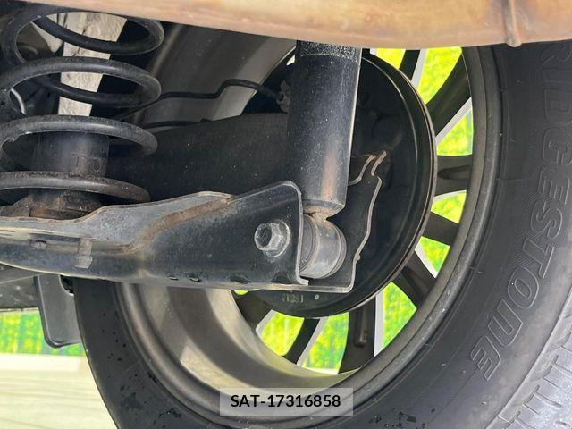 Honda N BOX CUSTOM 2018-03 7618649-19