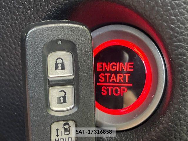 Honda N BOX CUSTOM 2018-03 7618649-6