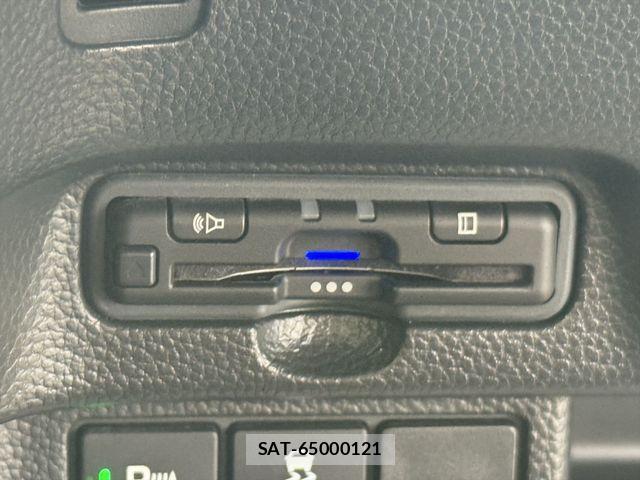 Honda N BOX CUSTOM 2022-06 7726437-26