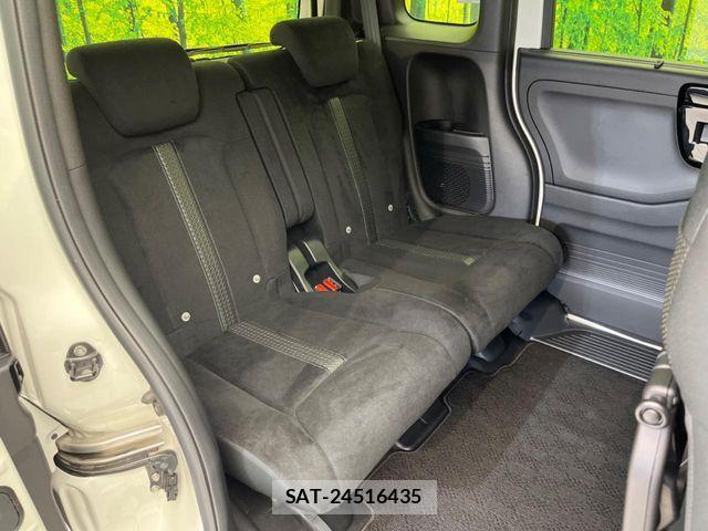 Honda N BOX CUSTOM 2022-02 7726385-8