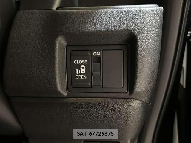 Honda N BOX CUSTOM 2025-05 7726386-14