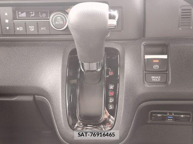 Honda N BOX CUSTOM 2024-04 7726413-17