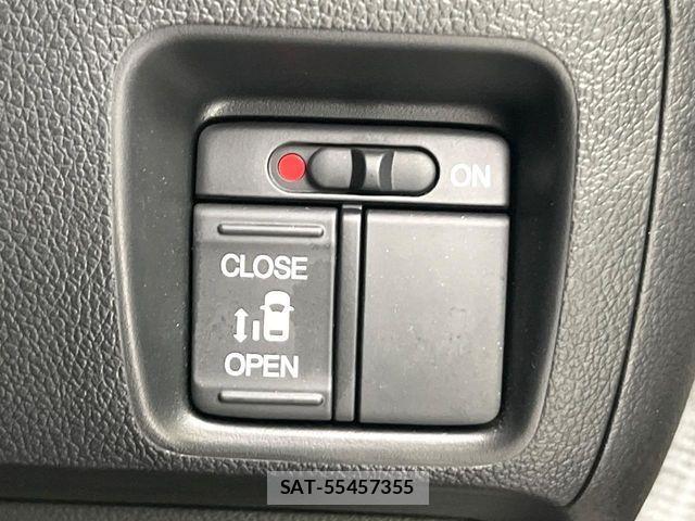 Honda N BOX CUSTOM 2015-05 7726439-4