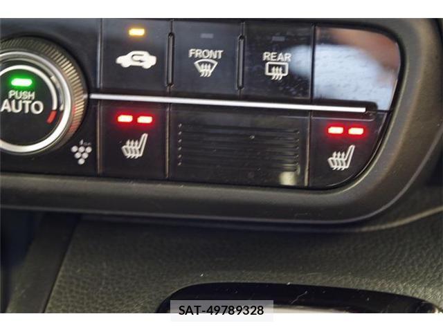 Honda N BOX CUSTOM 2022-06 7726388-9
