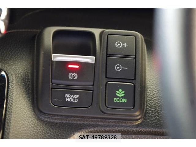 Honda N BOX CUSTOM 2022-06 7726388-13