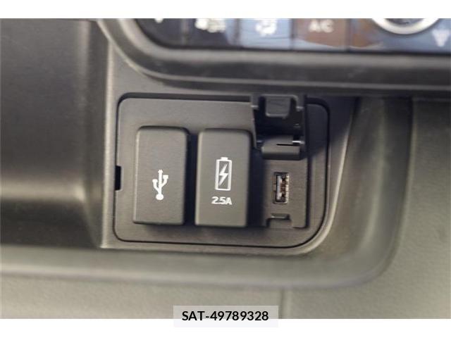 Honda N BOX CUSTOM 2022-06 7726388-17