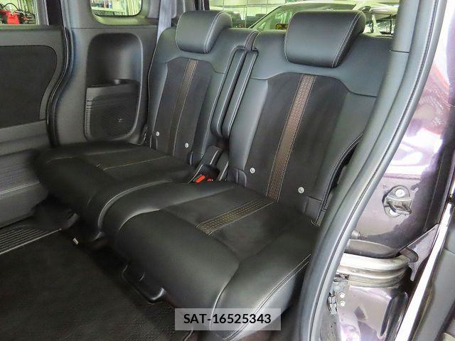 Honda N BOX CUSTOM 2018-05 7726454-16