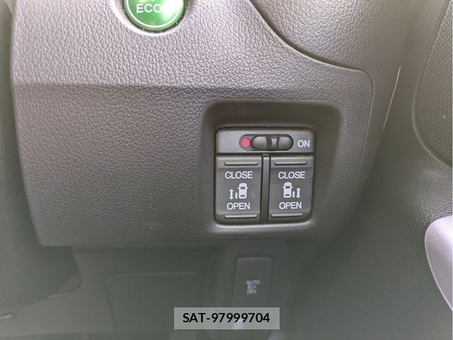 Honda N BOX CUSTOM 2015-06 7787524-16