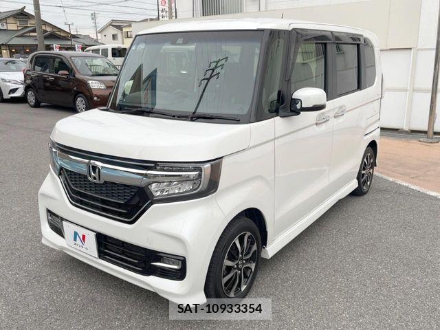 Honda N BOX CUSTOM 2020-06 7787567-15