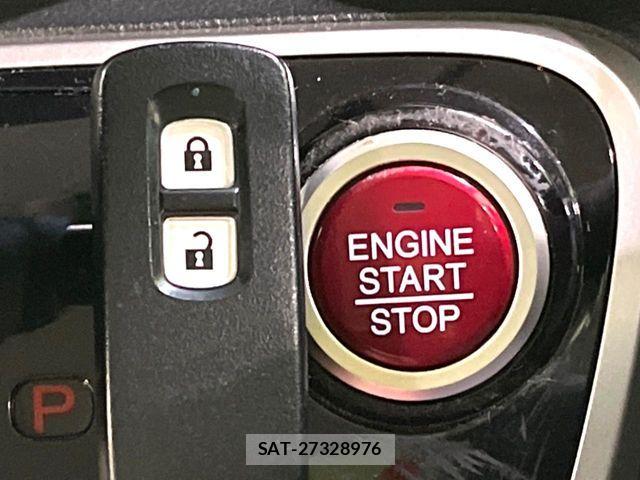 Honda N BOX CUSTOM 2015-05 7787533-6