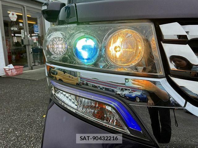 Honda N BOX CUSTOM 2016-10 7787531-23