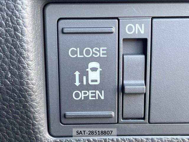 Honda N BOX CUSTOM 2020-05 7787560-2