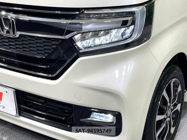 Honda N BOX CUSTOM 2018-03 7787551-13