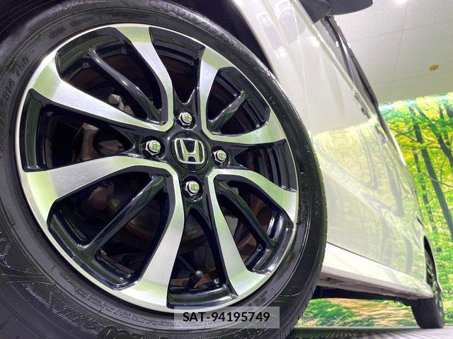 Honda N BOX CUSTOM 2018-03 7787551-14