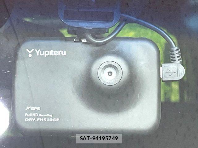 Honda N BOX CUSTOM 2018-03 7787551-5