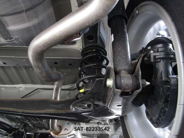 Honda N BOX CUSTOM 2024-09 7787617-29